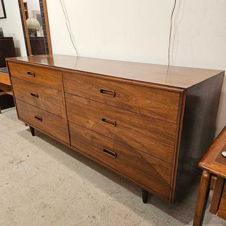 Jack Cartwright Lowboy Dresser